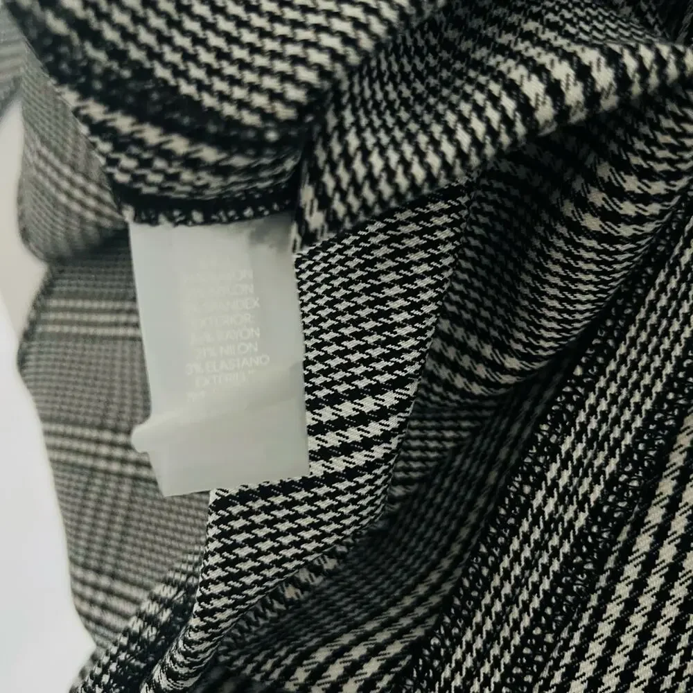 Calvin Klein Plaid Sleeveless Ruffle Belted Dress Size 2 Black White - Picture 6 of 9